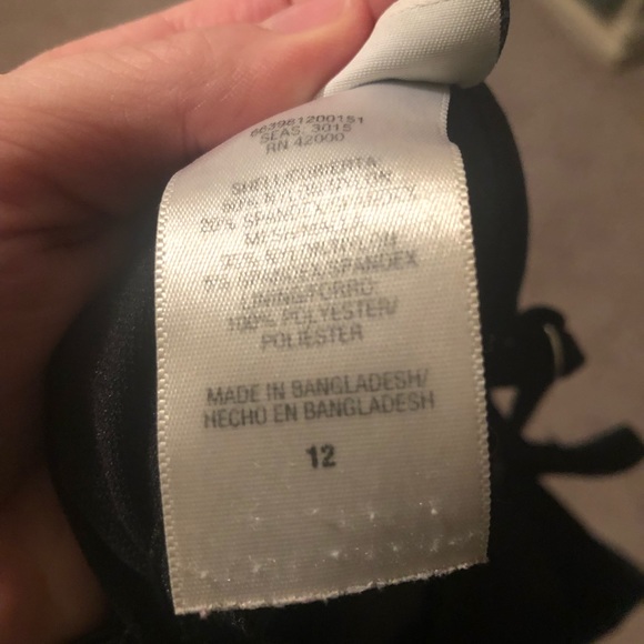 Two piece swim suit - Picture 3 of 3